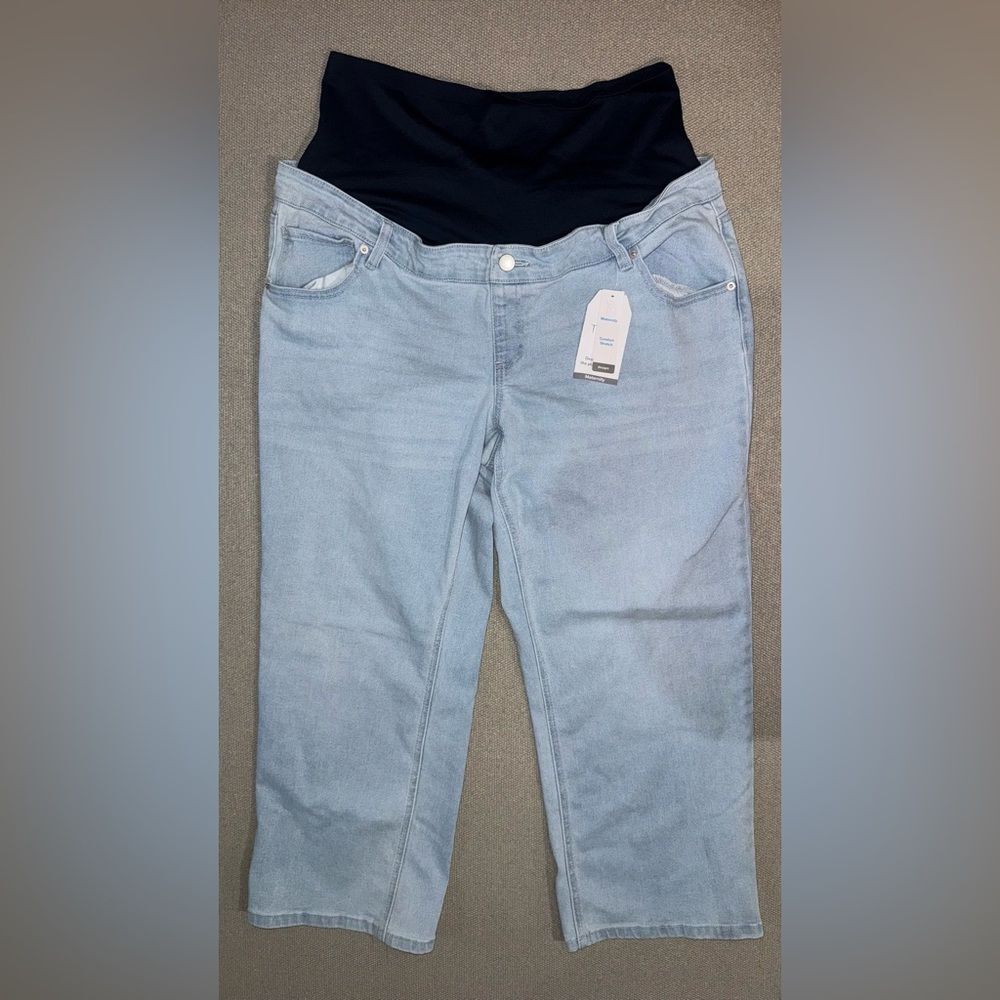 Time and Tru size XXL Women's light blue wash Maternity Straight Jeans NWT